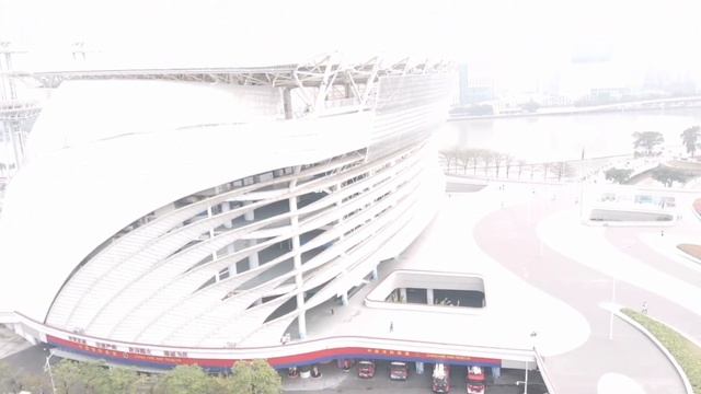 Guangzhou Opera House and Pearl River Stadium смотреть онлайн