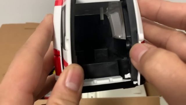 A lot of ambulance, police car, fire truck alternately dispatched. Tested to run on mini car slope. смотреть онлайн