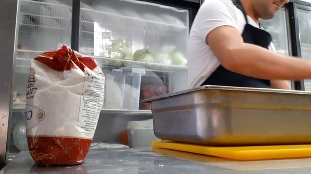 (МОЙ ДЕНЬ.1) РЕАЛЬНО РАБОТА. ФАМИЛ ШАМСИЗАДЕ. смотреть онлайн