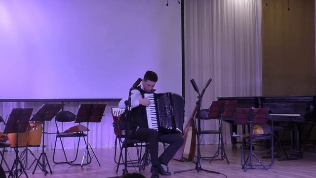 Концерт Александра Поелуева (аккордеон, г. Ростов-на-Дону) с участием ансамбля р.н.и. Рябинушка