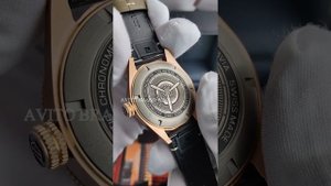Обзор. Часы мужские Tag Heuer Autavia из бронзы. Зеленый ремень и циферблат.