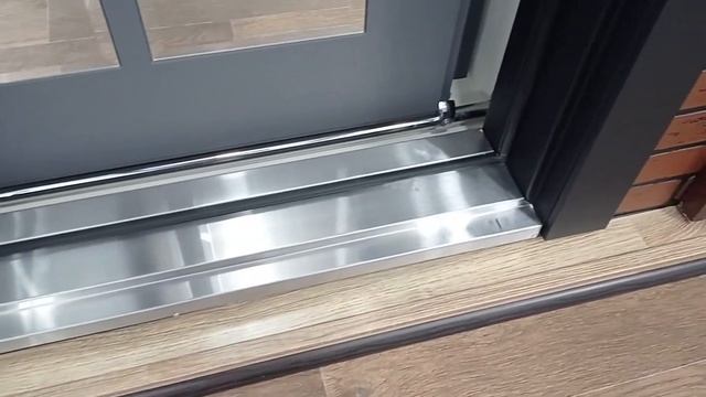 Входная дверь «Дипломат» смотреть онлайн