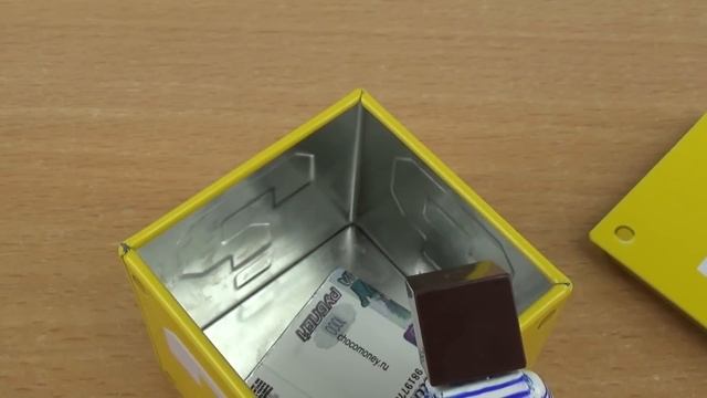 НУБ ИЗ МАЙНКРАФТ ОТКРЫЛ САМЫЙ ЗАЩИЩЕННЫЙ СЕЙФ В МИРЕ ! КАК СДЕЛАТЬ СЕЙФ В РЕАЛЬНОЙ ЖИЗНИ ! смотреть онлайн