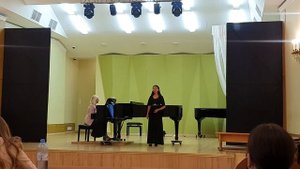 1)Ваккаи, вокализ №3. 2) М.И. Глинка "Как в вольных просторах" (Piangendo ancora rinascer suole)