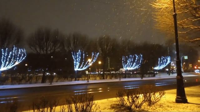 снежинки и фонарь)))) смотреть онлайн