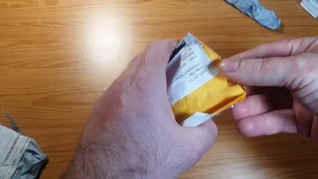 Фонарик 🔦 для сумки или рюкзака что было видно в темноте / Скрепки для телефона сим карт вынимать. смотреть онлайн