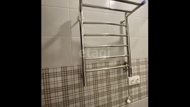 Продается уютная и теплая трехкомнатная квартира со свежим ремонтом смотреть онлайн