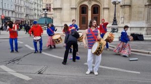 Maracatu Renascente live @Vienna Radparade in front of Vienna State Opera 16.4.2023 (2)