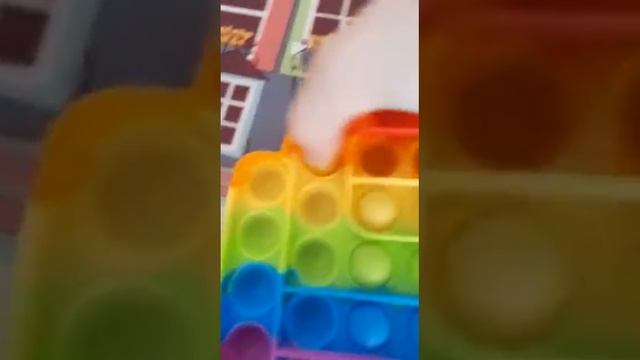 Это я когда в первый раз пробую поп ит смотреть онлайн