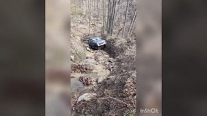 2 Нивы-все блокировки и резина Форвард Сафари 510 на Наташкин водопад!