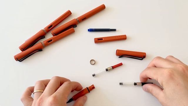 Lamy Safari Terra Red 2021 Özel Üretim Serisi Dolma Kalem смотреть онлайн