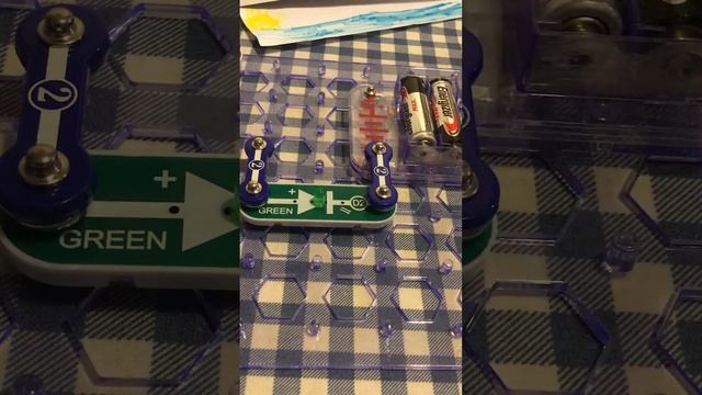 Быстрые Цыплята: Фонарик-V и Фонарик-Х #engineering смотреть онлайн