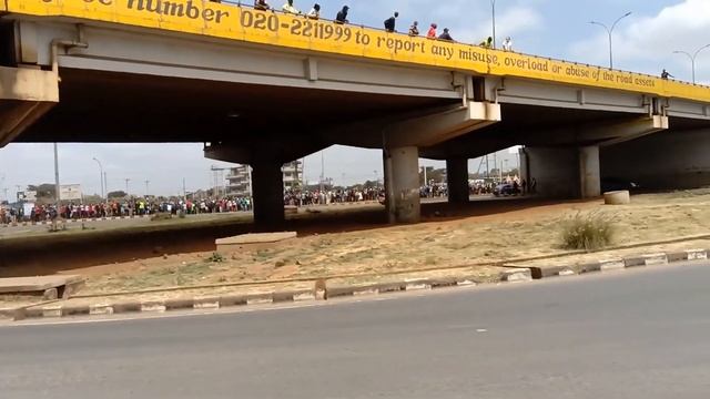Thierry Neuville Drifting on the Streets of Nairobi | WRC Safari Rally 2021 смотреть онлайн