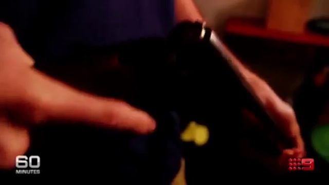 How five brave kids saved their mum from an armed intruder смотреть онлайн