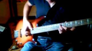 Red Hot Chili Peppers - Fight Like A Brave [Bass]