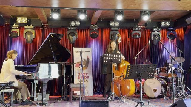 Горевая Ольга, 14 лет, That old feeling by Lew Brown & Sammy Fain