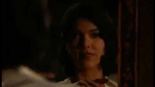 Cute guy wears leather gloves to chloroform woman смотреть онлайн