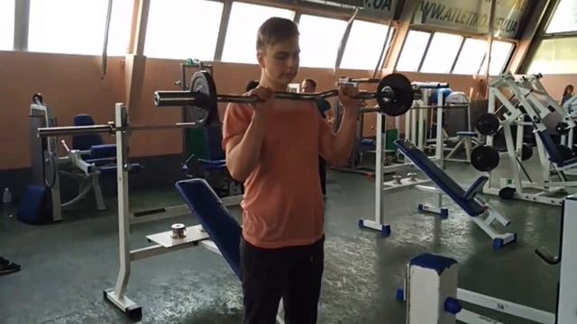 Никогда не теряй терпения — это последний ключ, открывающий двери. смотреть онлайн