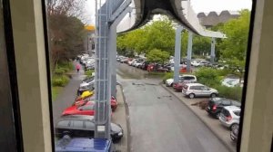 Eine Fahrt mit der Hochbahn an der TU Dortmund