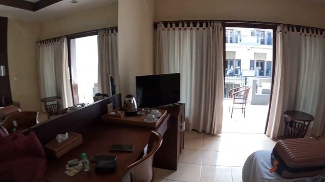 CHAMPLUNG MAS HOTEL - LEGIAN - BALI - INSIDE ROOM 311 - AUGUST 2022 смотреть онлайн