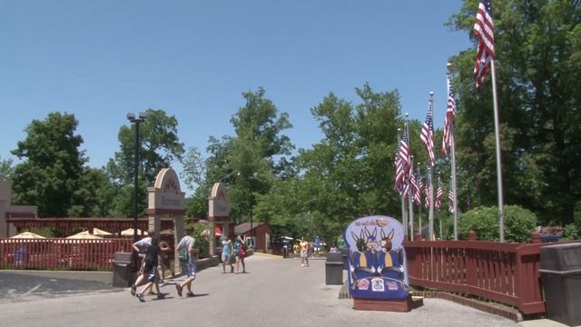 Holiday World Seasonal Job Previews (compilation) смотреть онлайн