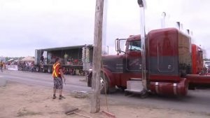 Peterbilt 379 maximum Acceleration!!!   YouTube 720p