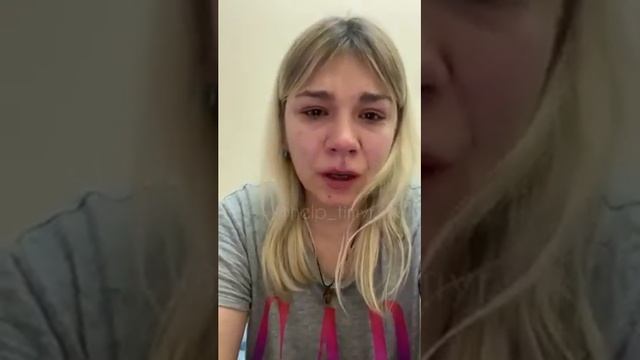 мать стоит перед вами на коленях и молит о спасении жизни сына🙏 смотреть онлайн