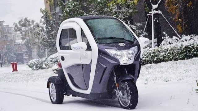 TRISCOOTER ТЕСТ _ ЗВОНИТЕ И ЗАКАЗЫВАЙТЕ 8 800 777 40 97 WWW.TRISCOOTER.RU.mp4