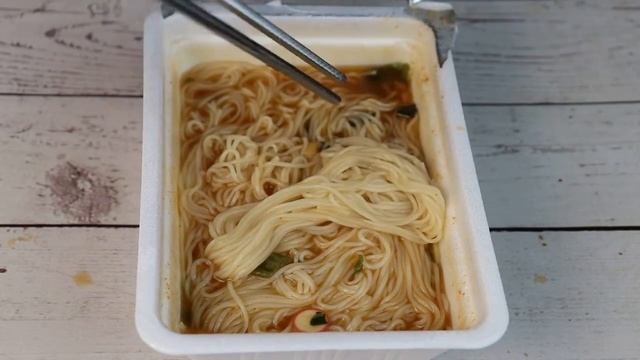 ВЕЛИКОЕ КУЛИНАРНОЕ ПУТЕШЕСТВИЕ!!! Лапша бекдже с острым перцем. Остро, дешево и сердито. смотреть онлайн