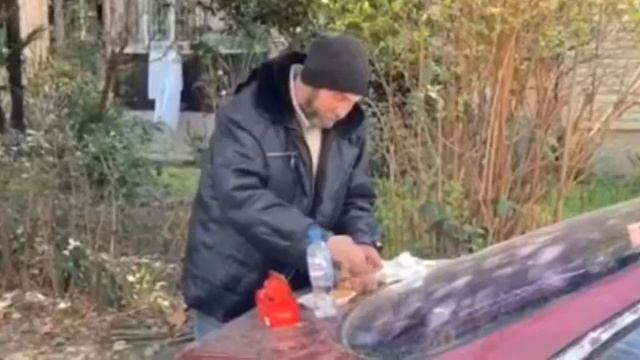 #SUDBABOMZA #каха #еда #бомж смотреть онлайн