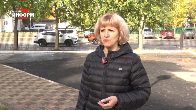 Восстановили асфальт после сложного порыва на территории детского сада смотреть онлайн