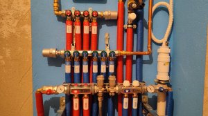 ЖК Holland park, замена отопления от застройщика ПИК, монтаж водоснабжения и канализации.