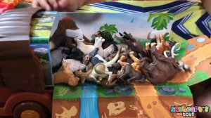 LION BUS with dinosaur and animal toys inside! Takara Tomy Animal Planet Safari Zoo toys for Kids