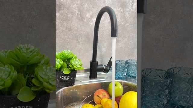 Смеситель для кухни Vieir V043521-C1 чёрный