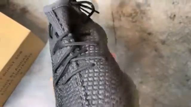 Кроссовки Adidas yeezy boost 350 V2 Cinder смотреть онлайн