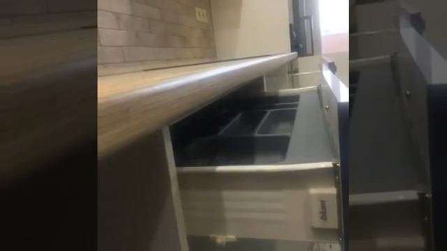 Примеры кухонь от компании "Мир вокруг кухни" смотреть онлайн