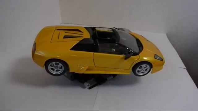 Lamborghini Murcielago Roadster yellow 1 18 Maisto 4 смотреть онлайн