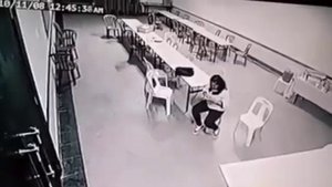 На женщину напало нечто