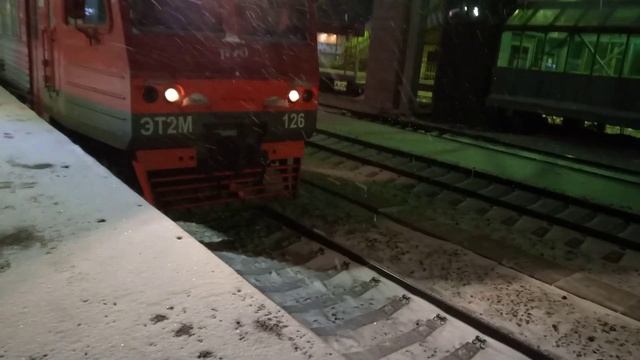 Электропоезд эт2м-126 Сообщением Санкт-Петербург Любань отправляется с платформы Тосно смотреть онлайн