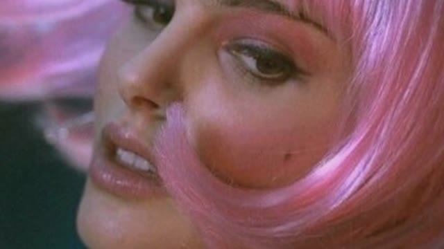 Jennifer Lopez- Me Haces Falta. Близость. смотреть онлайн