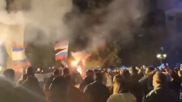 Сербы поддержали Россию
