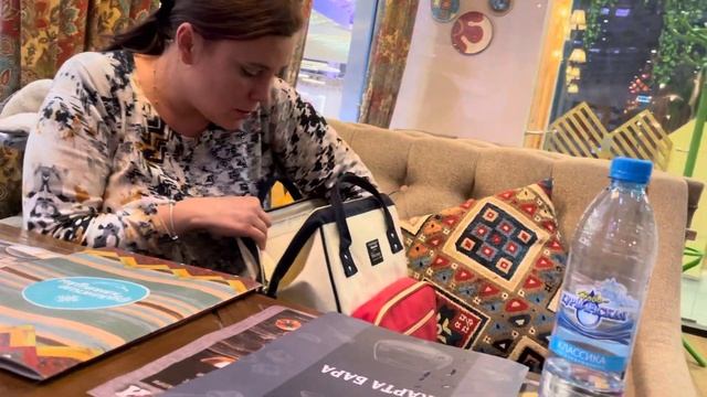 Обедаем в Грузинском ресторане в России смотреть онлайн