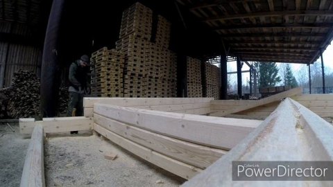 Сруб дом. Деревянный дом