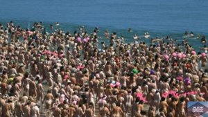 Skinny dipping Irish brave women on sea to achieve new world record