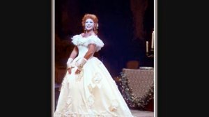 Soprano - BEVERLY SILLS - La Traviata " E' strano! è strano..." (Scena, aria e cabaletta)