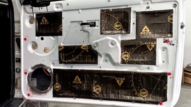 ВАЗ 2121 NIVA Шумоизоляция смотреть онлайн