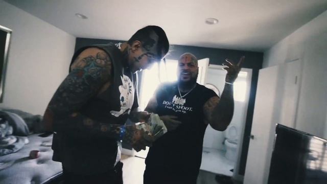 SosMula x OTL Beezy - CHROME HEARTS смотреть онлайн