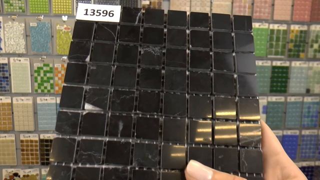 Мозаика из черного мрамора Nero Marquina (Неро Марквина)