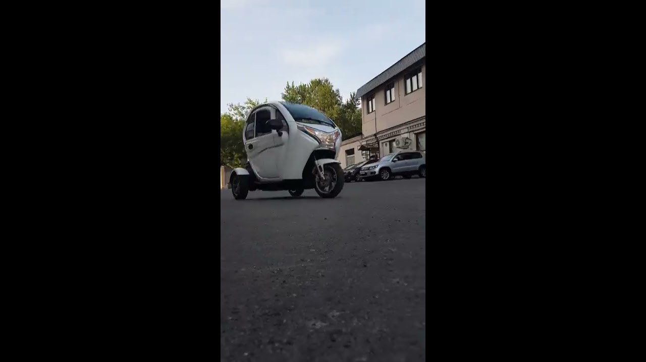 TRISCOOTER электрический трехколесный скутер трицикл с кабиной 8 800 777 40 97.mp4