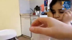 Как кушают дети. Забавный разговор мамы и детей. Для хорошего настроения